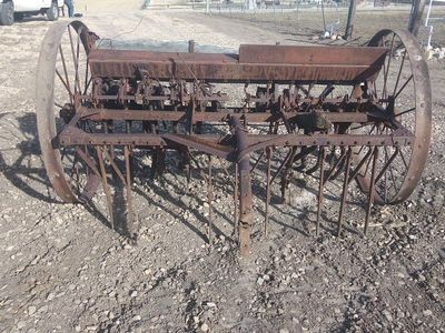 ANTIQUE FARM SEEDER