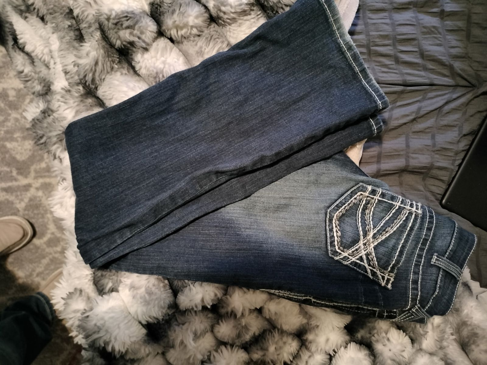 Ariat jeans size 26r