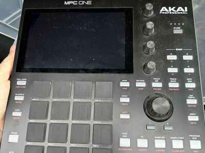 Akai MPC One - Stand Alone