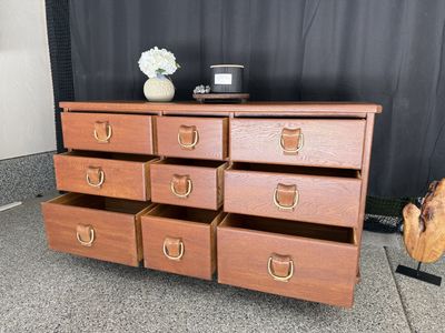 Drexel Mid Century Modern solid wood dresser