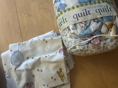 Vintage Winnie the Pooh childhood bedding