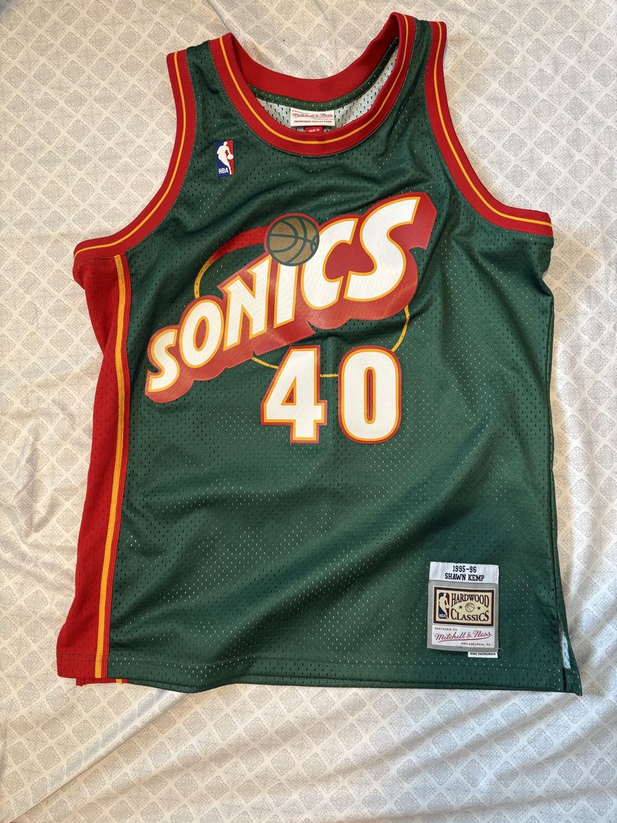 Mitchell & Ness Shawn Kemp Seattle Supersonics #40 Hardwood Classics Swingman Jersey
