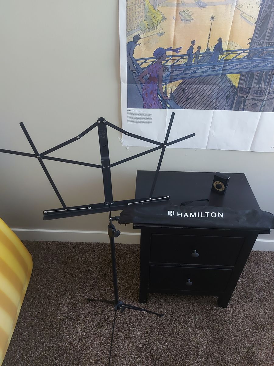 Hamilton Music Stand + Wittner MT-50 Metronome