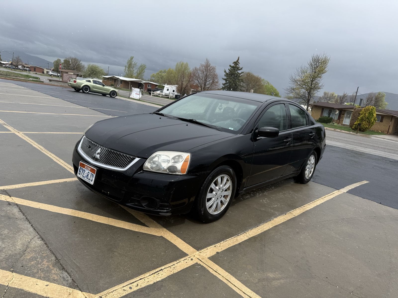 2012 Mitsubishi Galant 