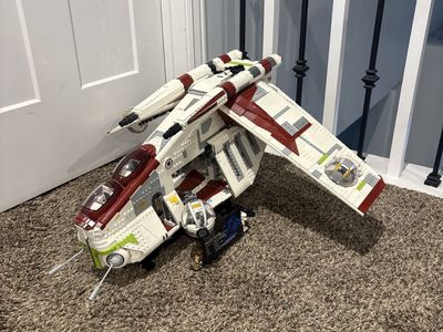 Star Wars Lego UCS Republic Gunship