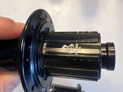 NEW I9 Hubs (front and Rear)