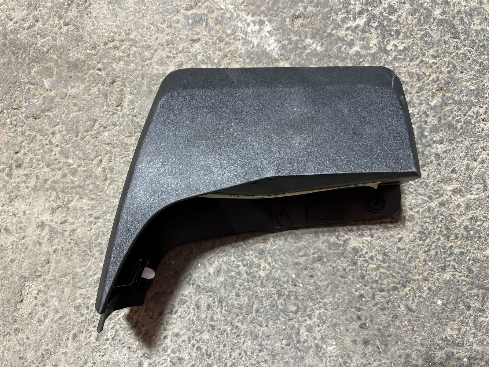 19-23 Sierra 1500 Raer RT Mud Flap