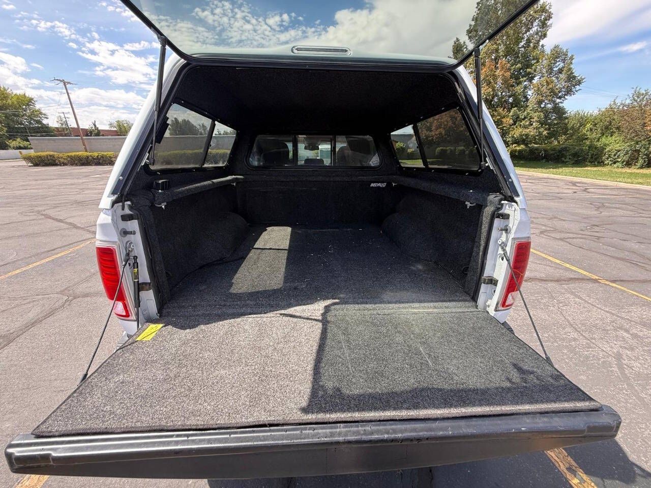 Main image 14