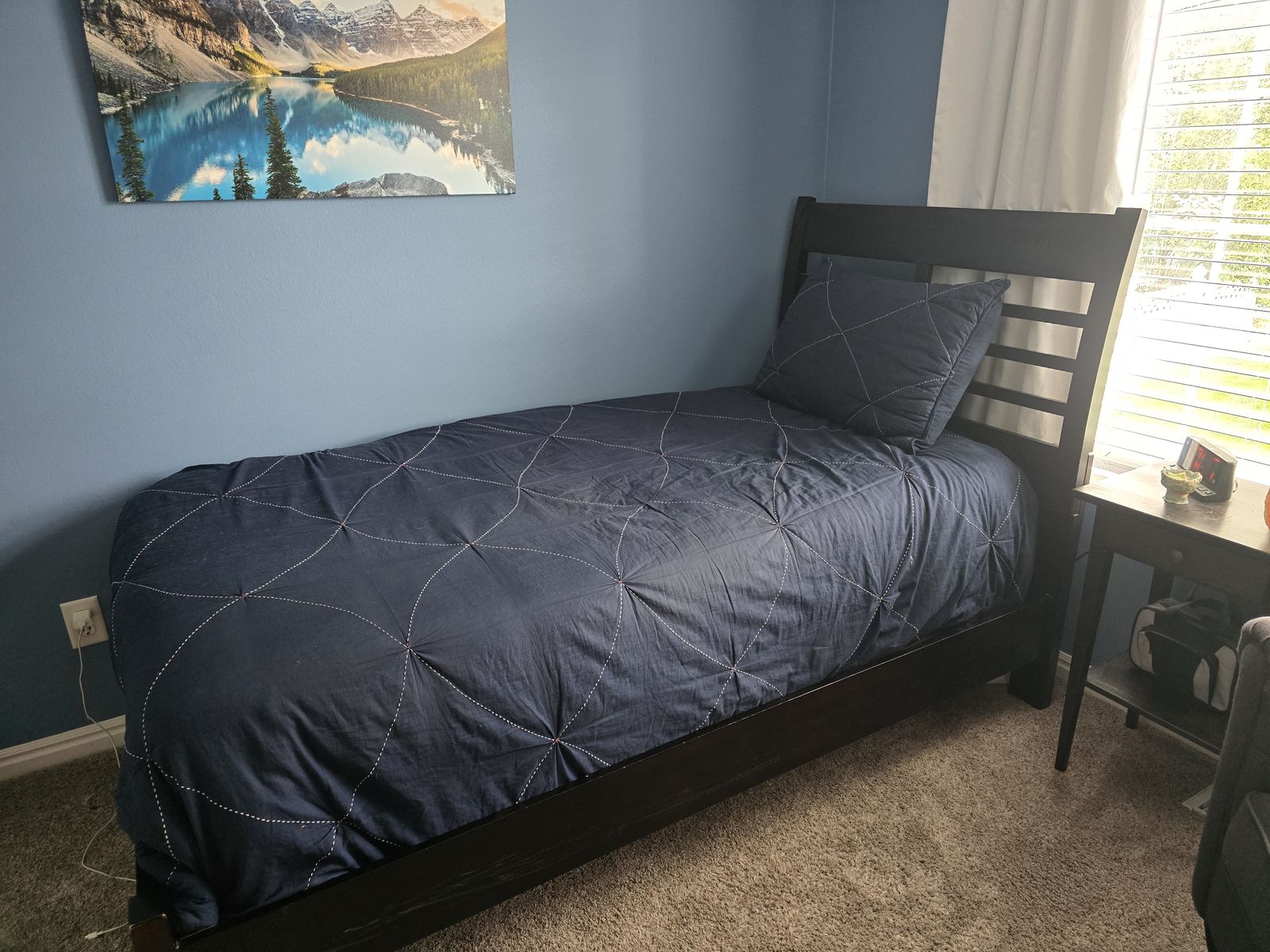 Twin dark brown solid wood bedframe +mattress+boxspring 