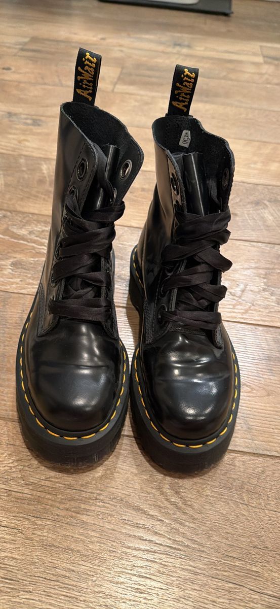 Dr Marten boots