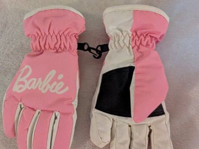 Cute Barbie Gloves