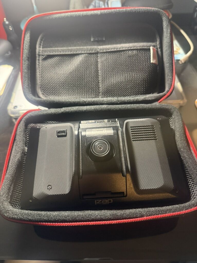 Garmin Truck GPS 710 Dash Cam