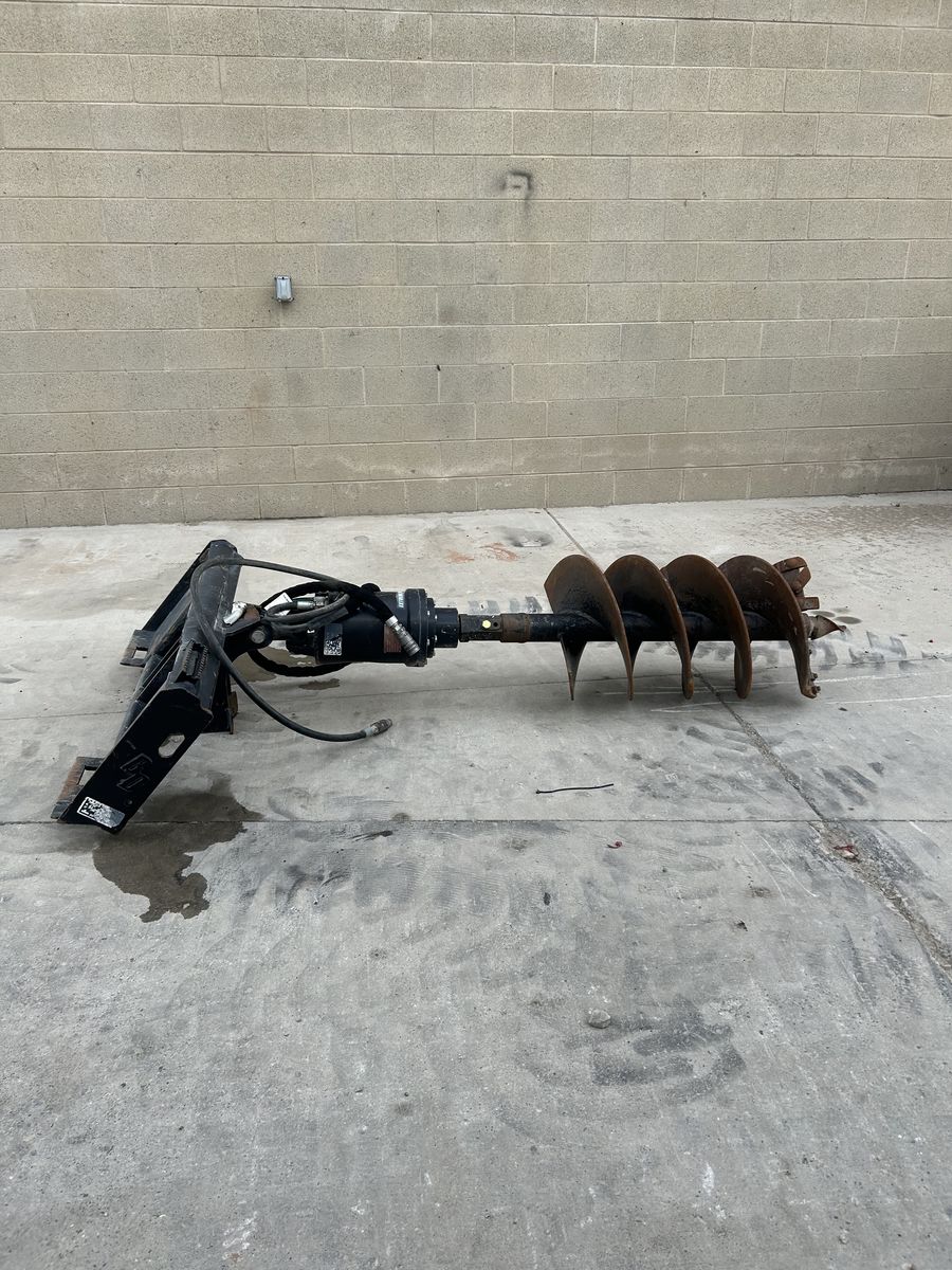 Blue Diamond Attachments Extreme Duty Hydraulic Skid Steer Auger Drive with Bit