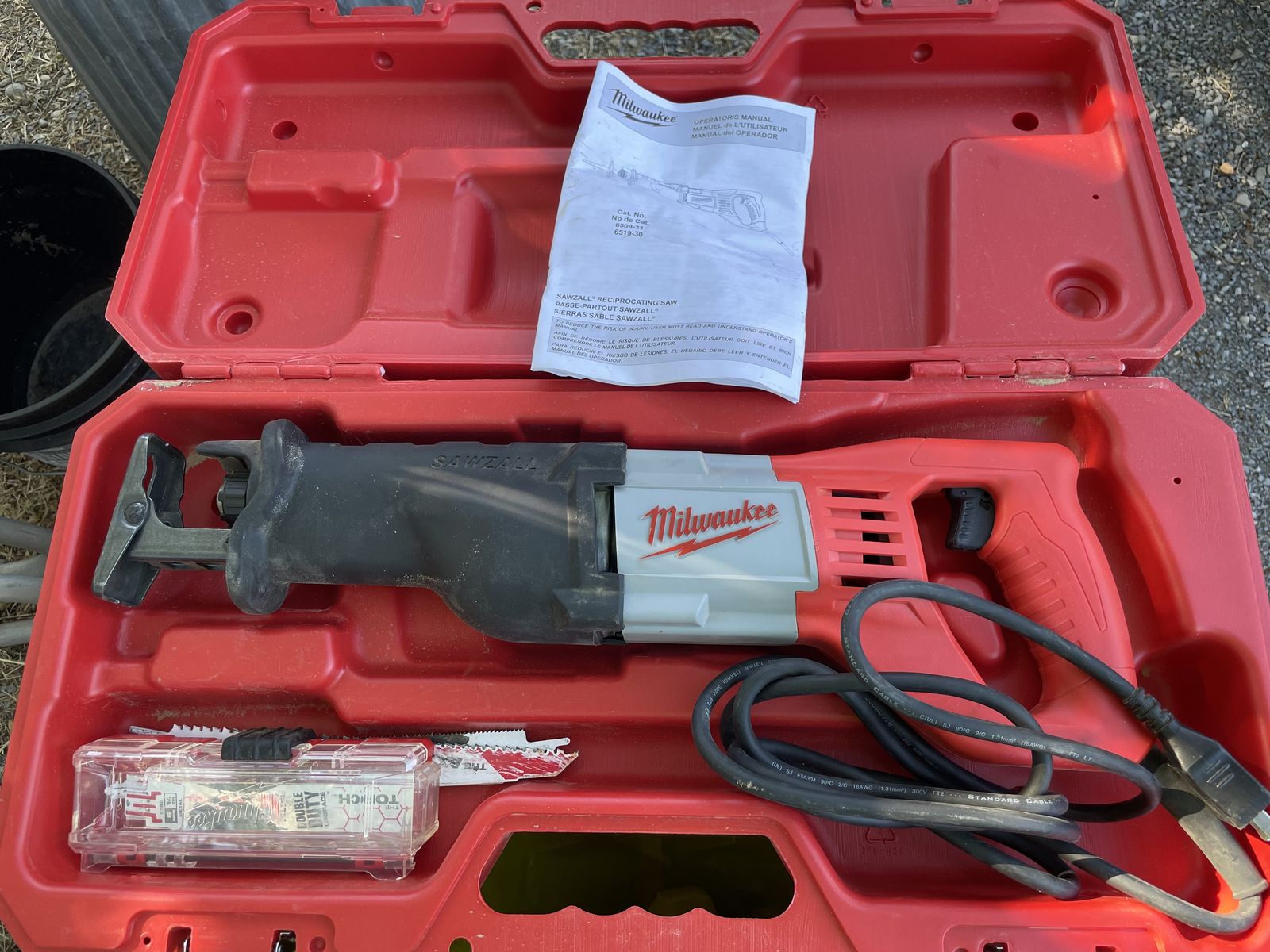 Milwaukee 6519-31 Sawzall Reciprocating Saw Kit with Case