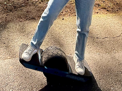 OneWheel XR Classic - Only 4 Miles - Basically Brand New