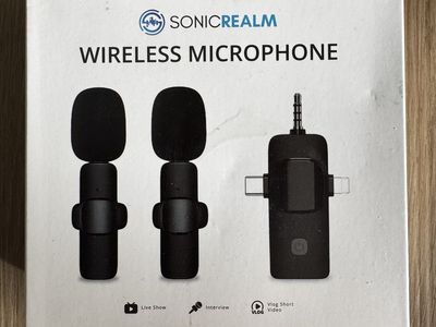 Wireless Lapel Microphone - Like New