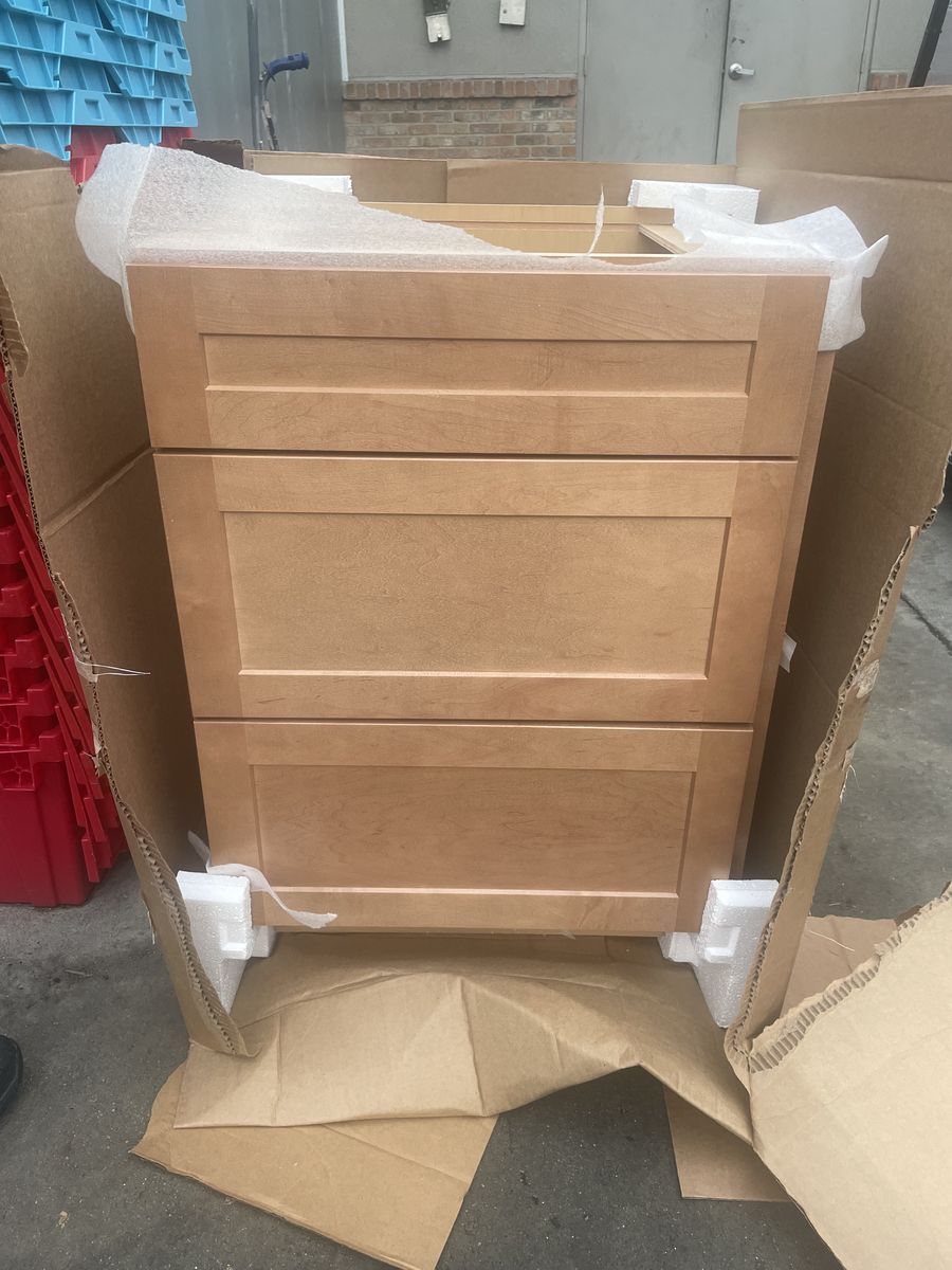 NEW DIAMOND KITCHEN CABINET 3 Drawer Base