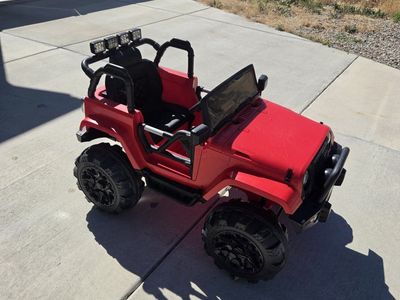 Kids Jeep power wheel