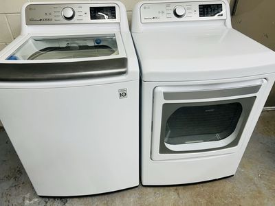 LG super capacity washer and dryer set
