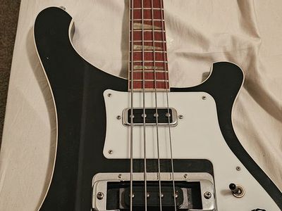 Rickenbacker Bass, Model 4003, 1995 Very Good Condition