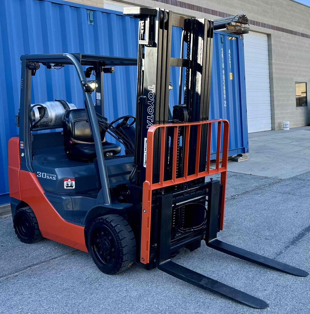 Toyota Forklift 5000LB Lifting Capacity Fork lift