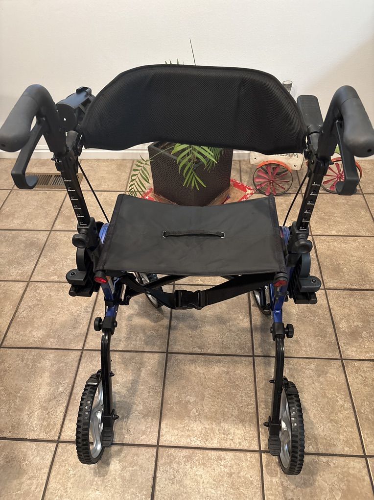 ELENKER Walker/Wheelchair Combo NEW