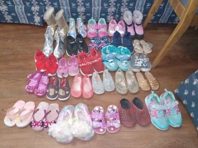 Girls Shoe Lot - Sizes Toddler 6 to Kids 4 - Boots Sneakers Sandals Slippers