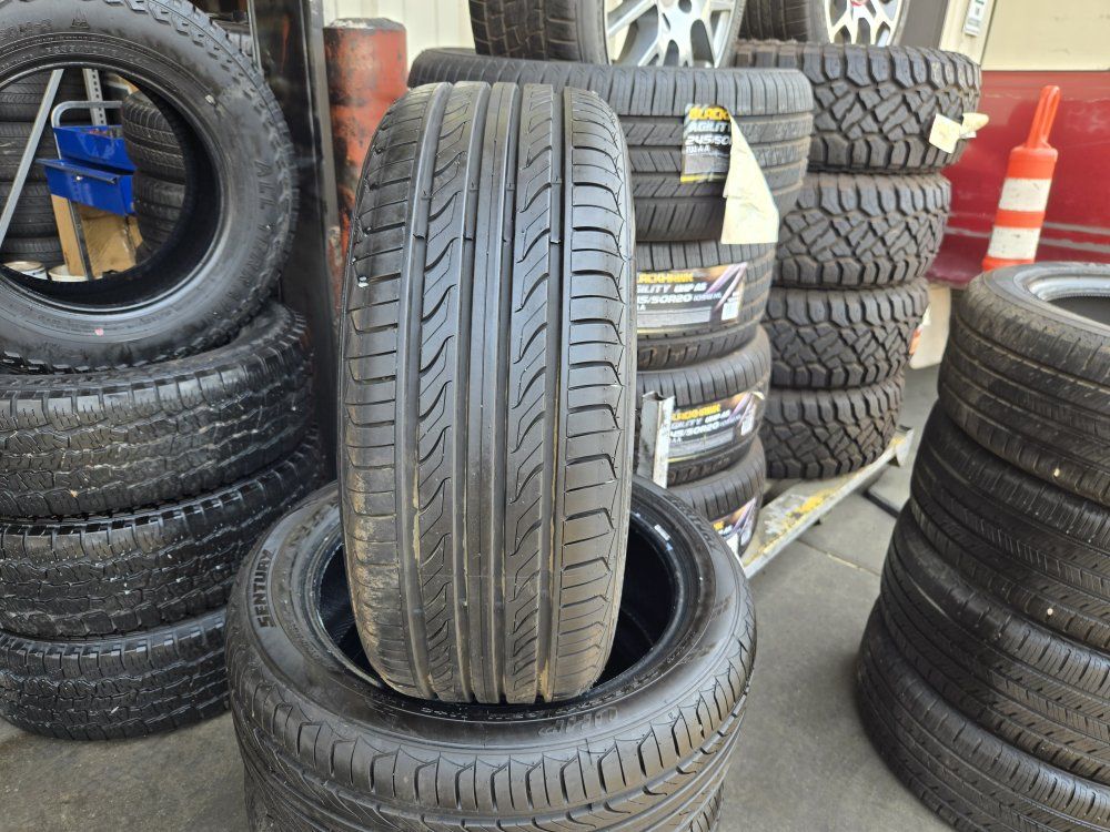 SET 205/50ZR17 SENTURY UHP