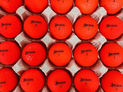 200 Excellent condition Srixon colored golf balls
