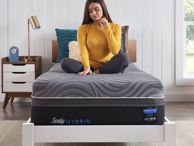 BRAND NEW-Sealy Silver Chill Plush Hybrid Twin XL Mattress – 14”