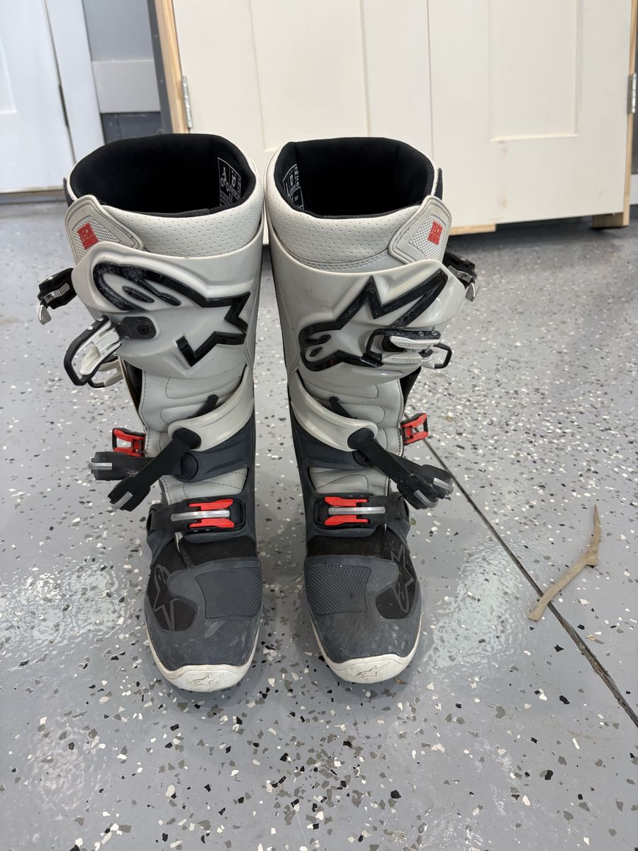 Alpine star tech 7 size 10