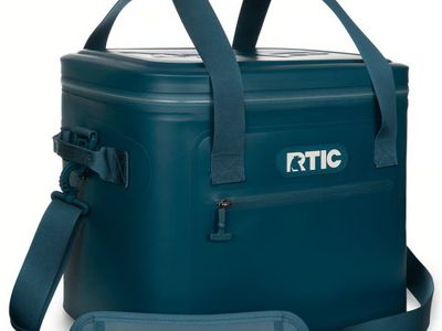 Rtic 30 can Ultra-Tough Soft Cooler