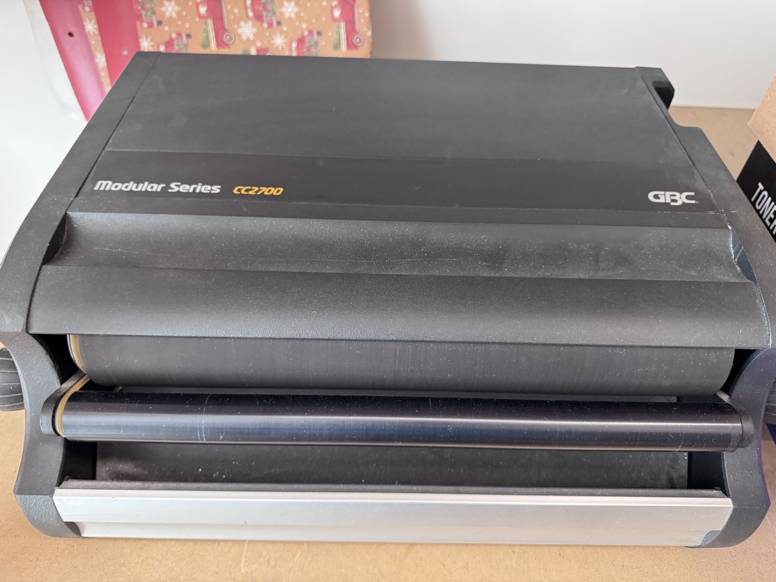 GBC Coil Inserter