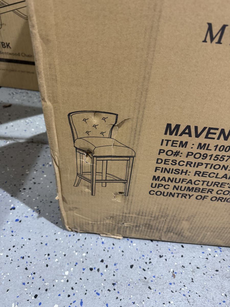 Maven Lane 26in Counter Stool