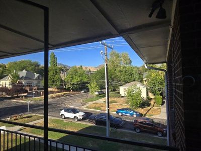 Charming Avenues Apartment with Mountain Views️!