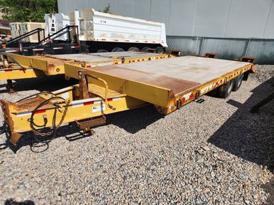 2010 Towmaster T20 10 Ton Beavertail W/ Ramps Tagalong Trailer