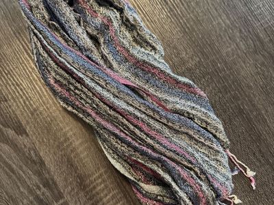 Shiny scarf