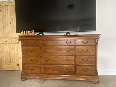 Dresser