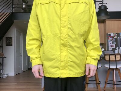 DC ski/snow jacket, size large