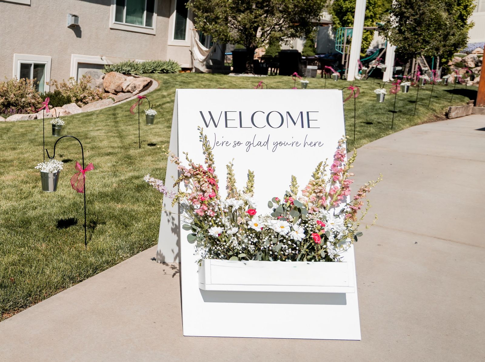 Welcome Sign with Floral Box