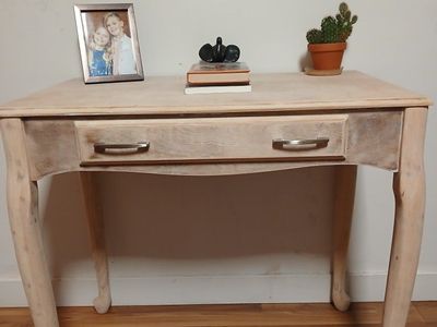 Wooden Desk (fully sanded)