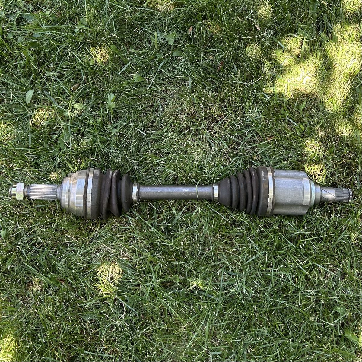 CV Axle Shaft Assembly (AXLE B)