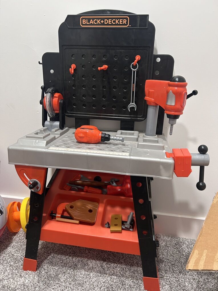 Kids Play Workbench Area With Tools