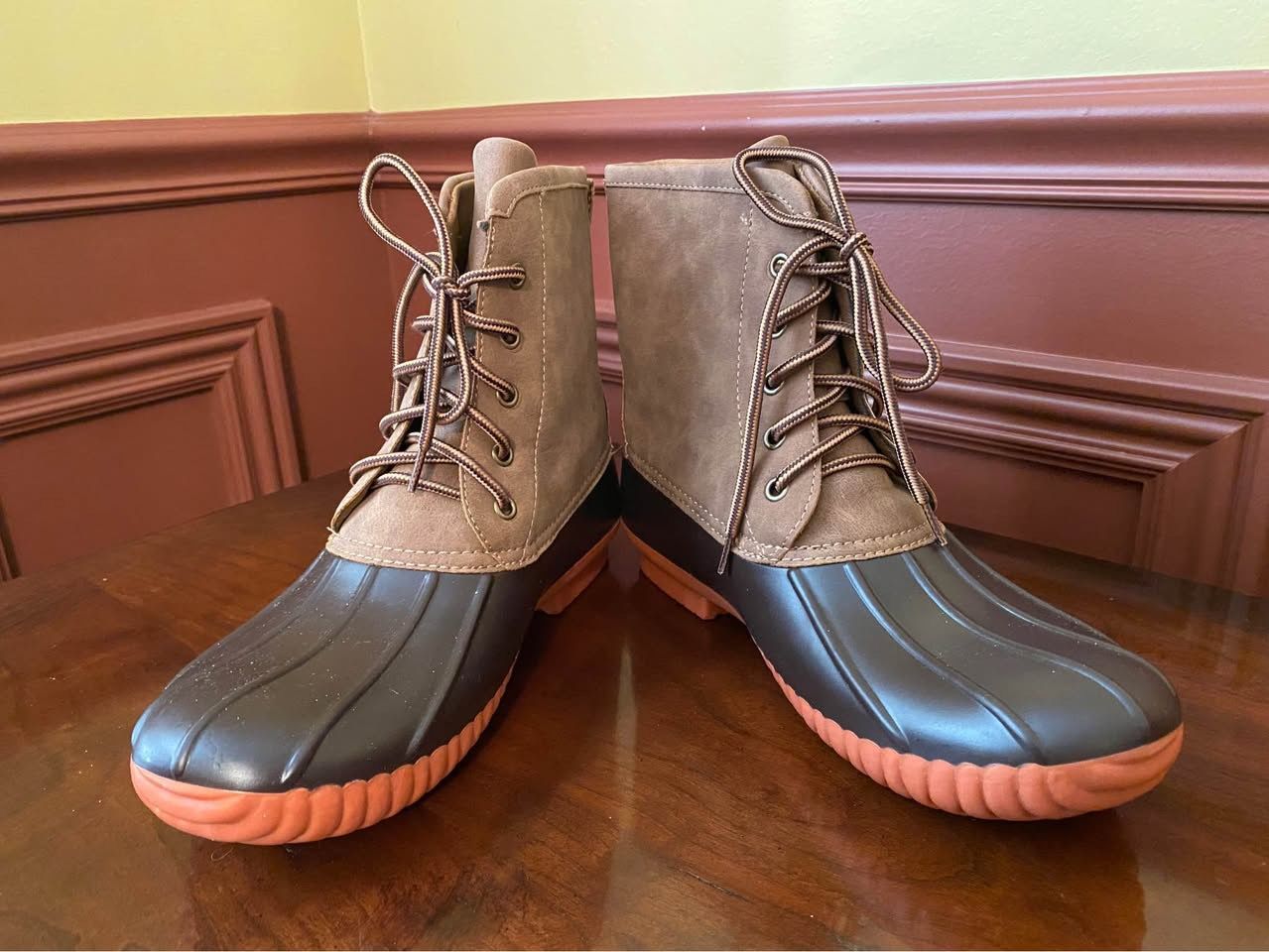 NEW - Marleylilly Brown Duck Boots Women's Size 10 Lace-Up Winter Mud Rain Snow Booties - Website $80