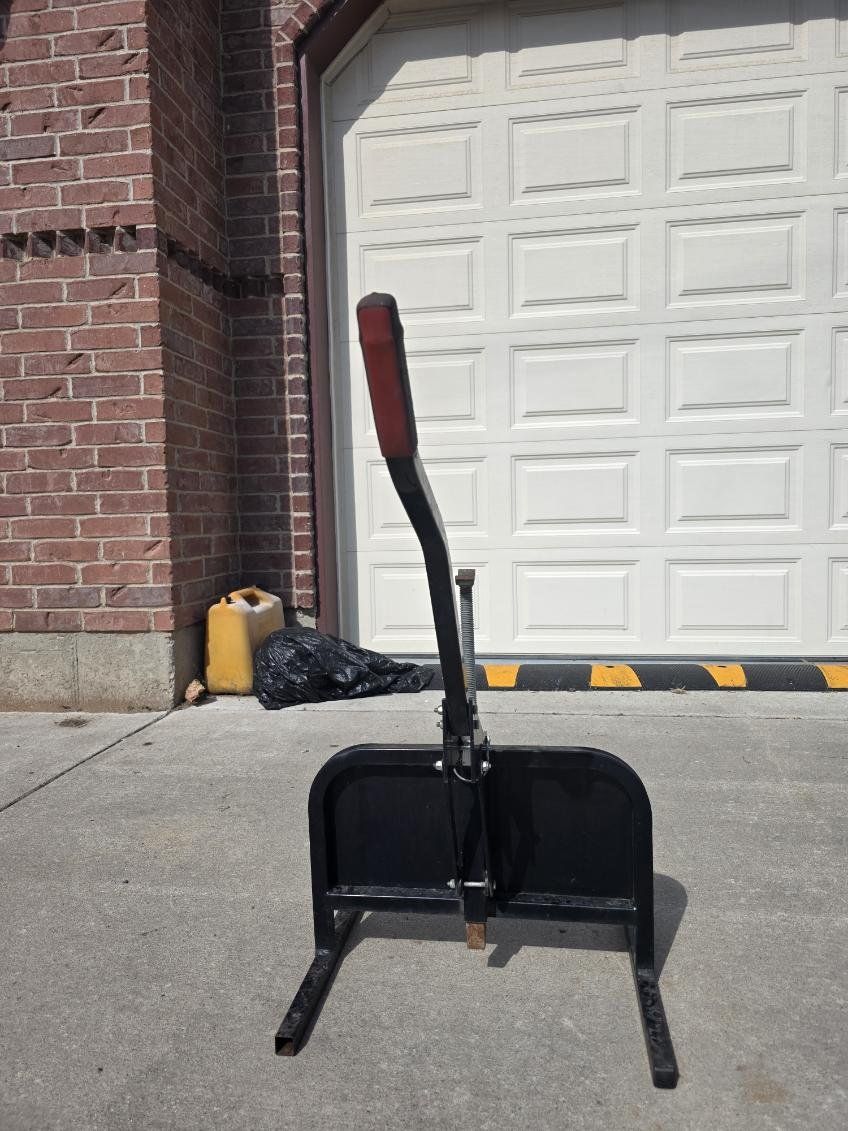 Snowmobile Jack Stand