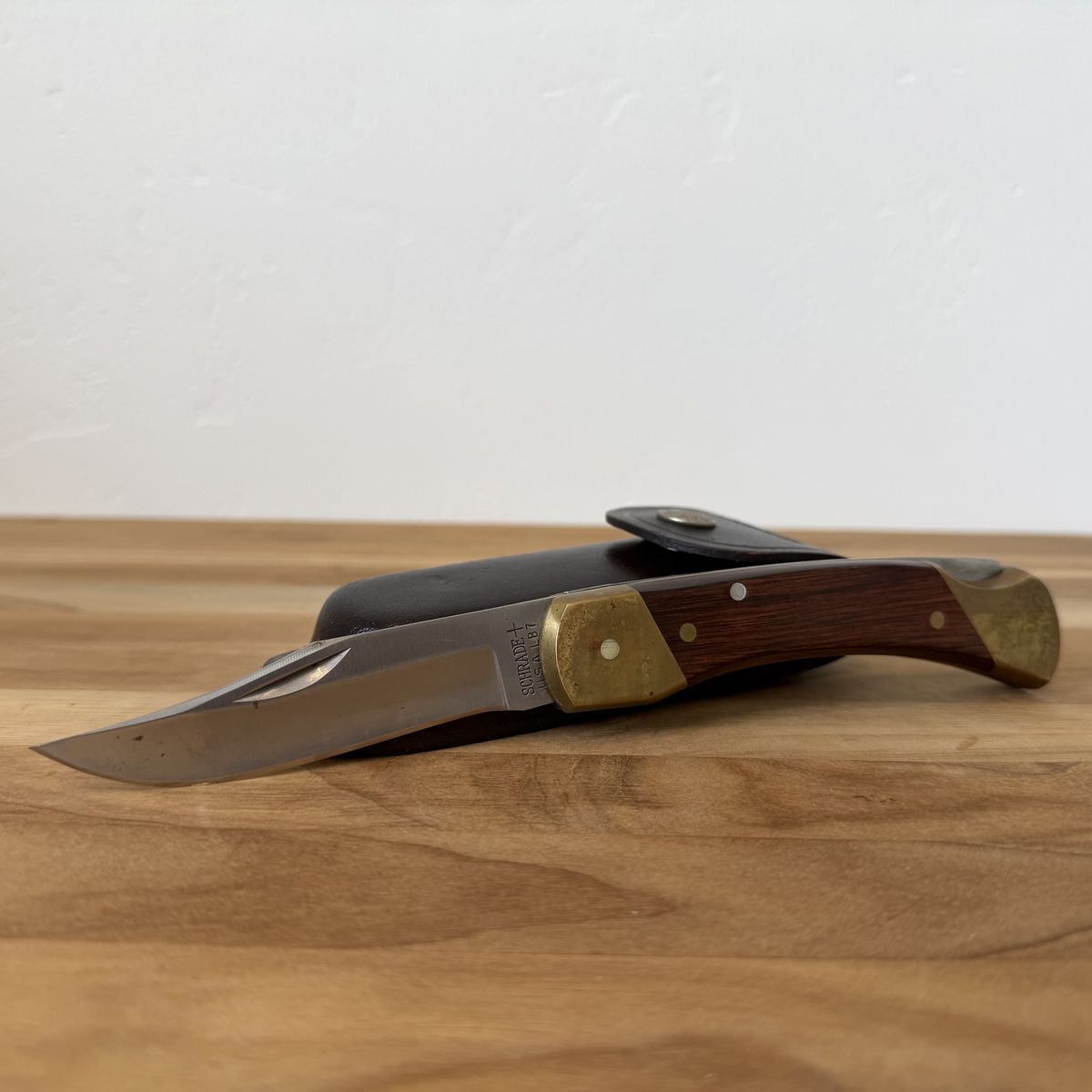 Schrade + LB7 1977 USA MADE Knife