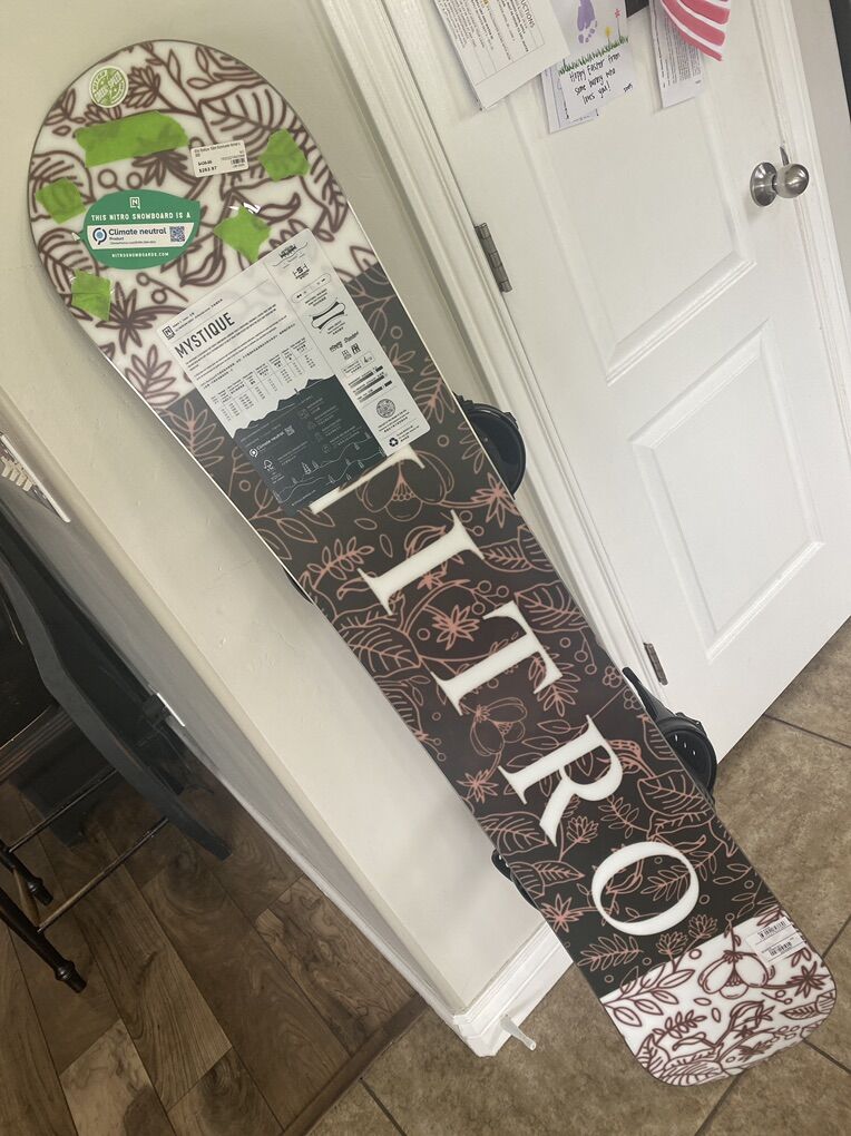 Nitro Mystique 152 Cm. 2024. Brand new