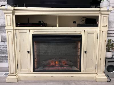 TV stand with fireplace - Farmhouse Style