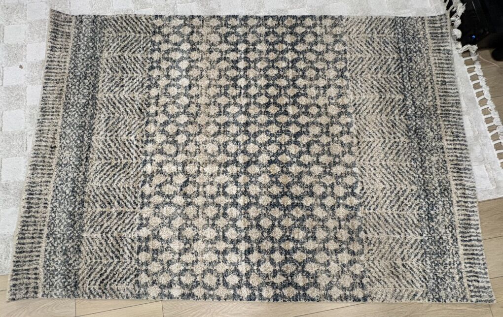 Rug