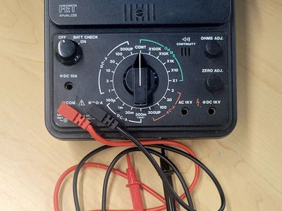 Vintage Micronta 22-220A FET Analog Multitester w/ Original Probes